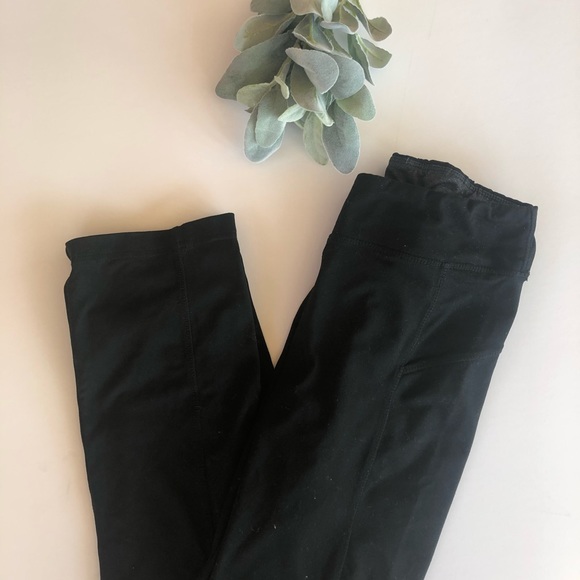 MPG Loose Ankle Leggings - Picture 2 of 7